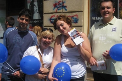 Experiencing Europe 2008 participants supported a celebration of Europe Day.jpg